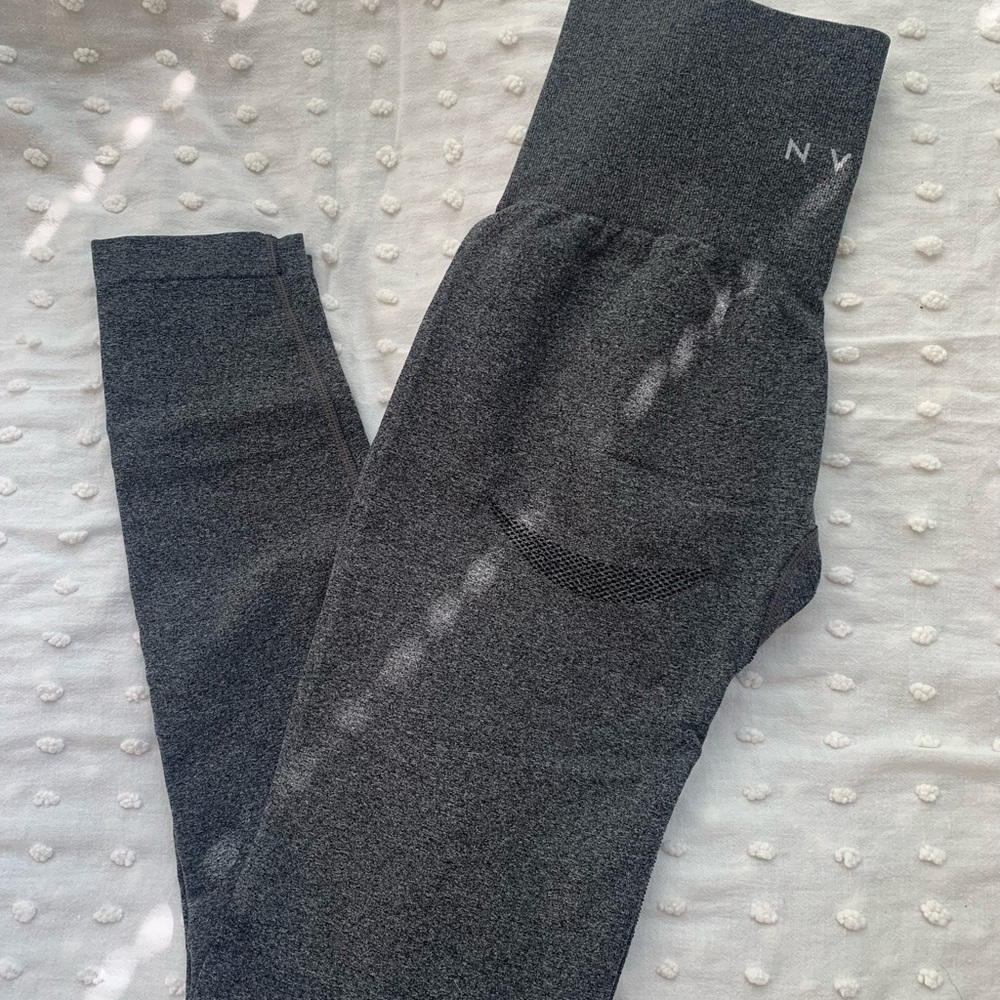 NVGTN Leggings